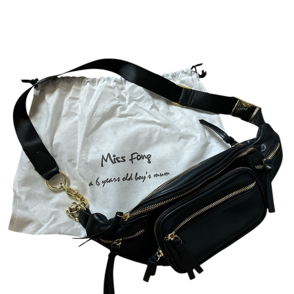 Miss Fong Black Belt Bag/Fanny - Picture 1 of 11
